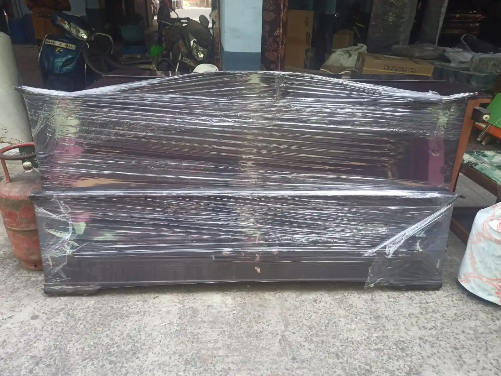 Movers and Packers Near Me,Home furniture shifting services Vizag